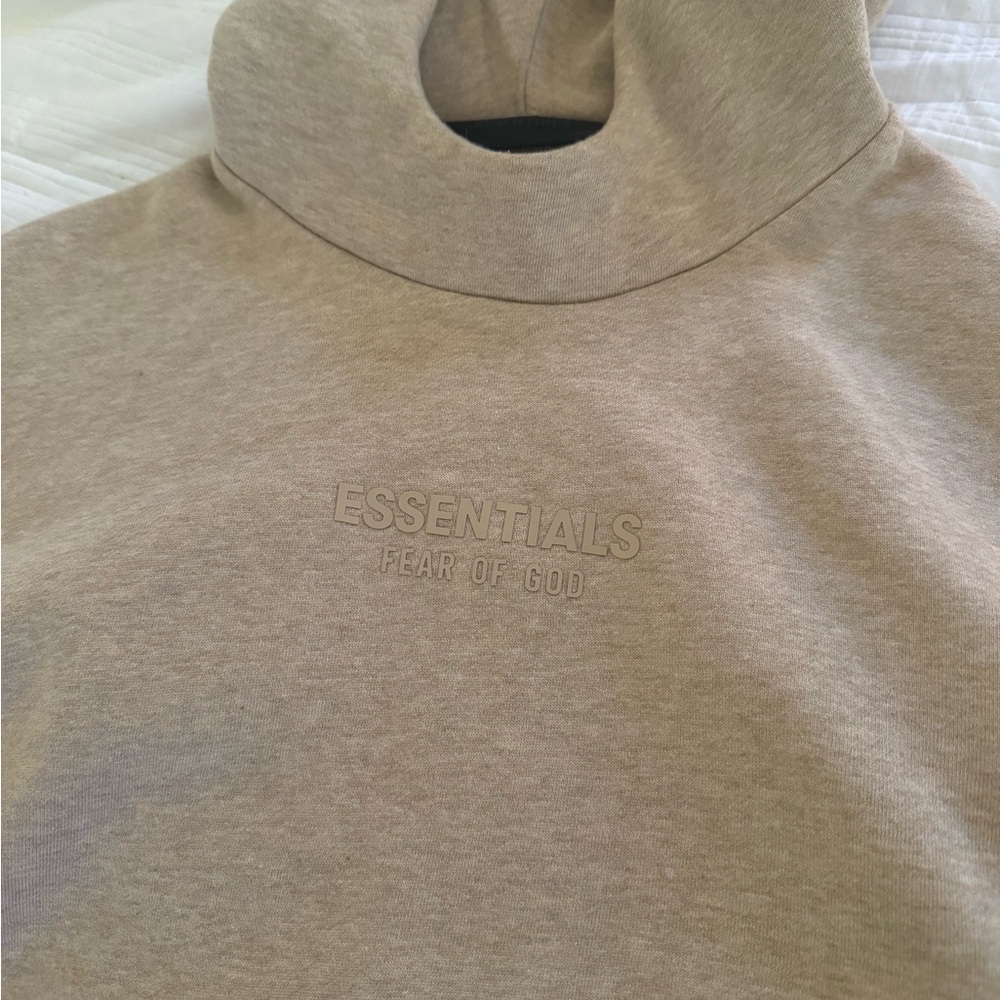 Essentials fear of God hoodie with funnel neck in light oatmeal